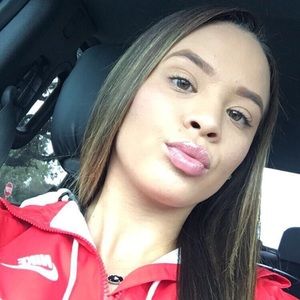 Meet your Posher, Savana